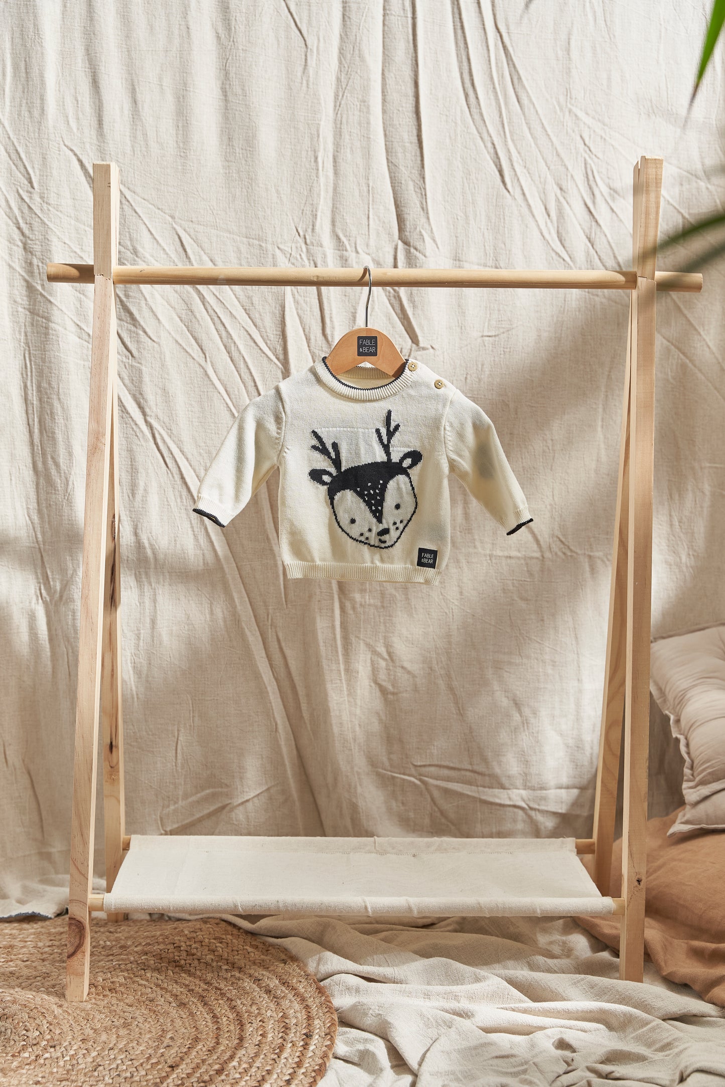 Hello Deer Jumper