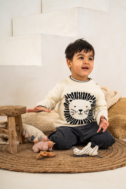 Lion Jumper